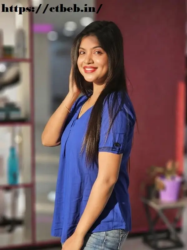 female escort Dehradun profile